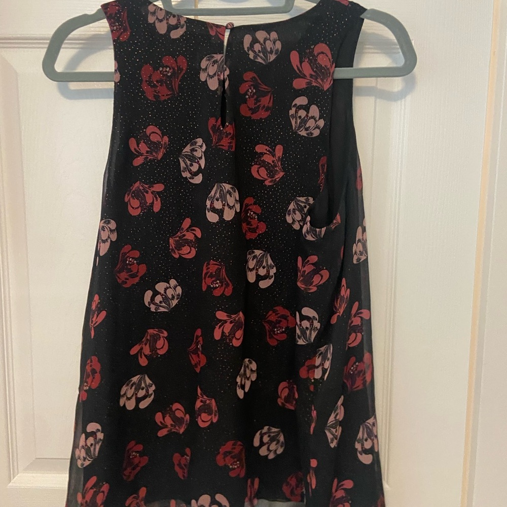 Floral Sleeveless Top - Black and Red